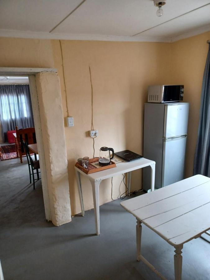 De Hoop Guest Farm Apartamento Beaufort West Exterior foto