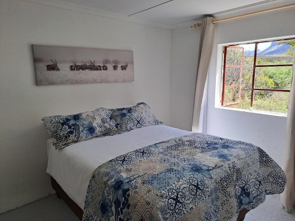 De Hoop Guest Farm Apartamento Beaufort West Exterior foto